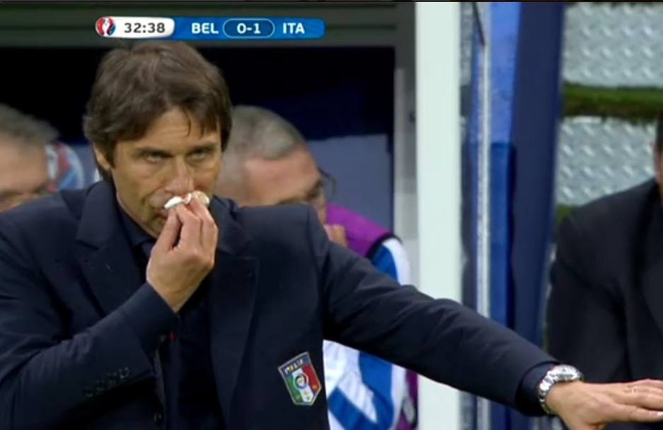 Belgio-Italia, Antonio Conte perde sangue dopo uno scontro con Zaza. Twitter